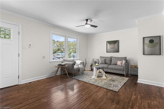 621 North Street, Eden, NC 27288