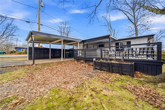 8324 Harbor Drive, Mentor, OH 44060