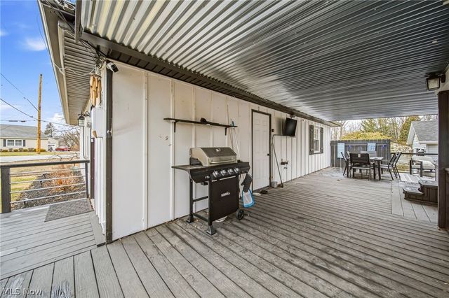 8324 Harbor Drive, Mentor, OH 44060