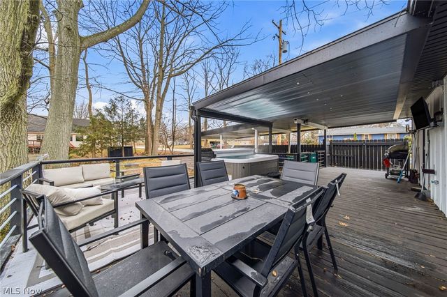 8324 Harbor Drive, Mentor, OH 44060