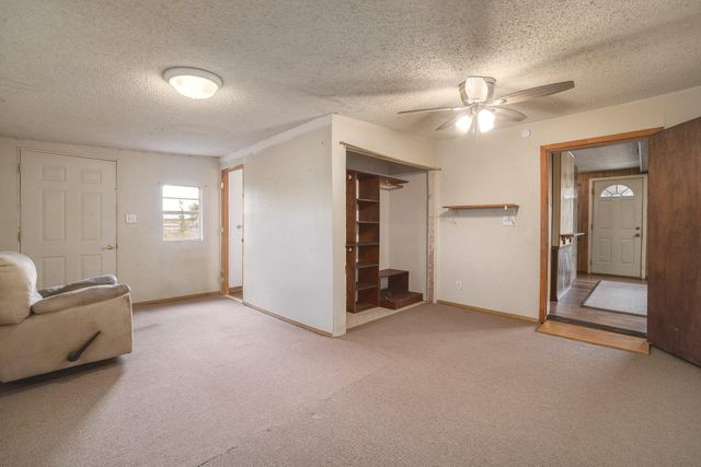 9054 Fm 713, Dale, TX 78616