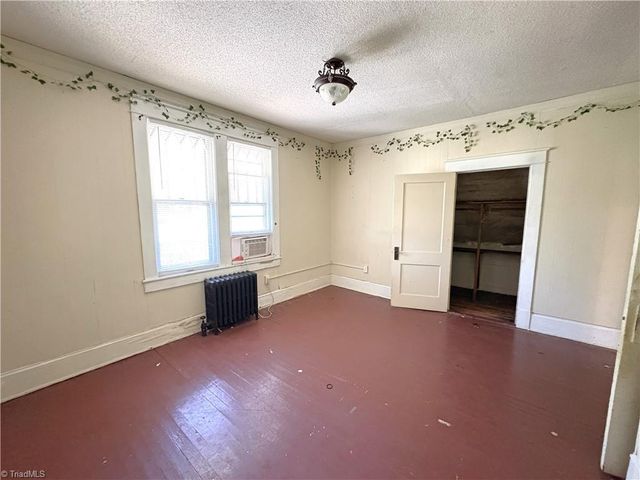 202 Isabel Street, Greensboro, NC 27401