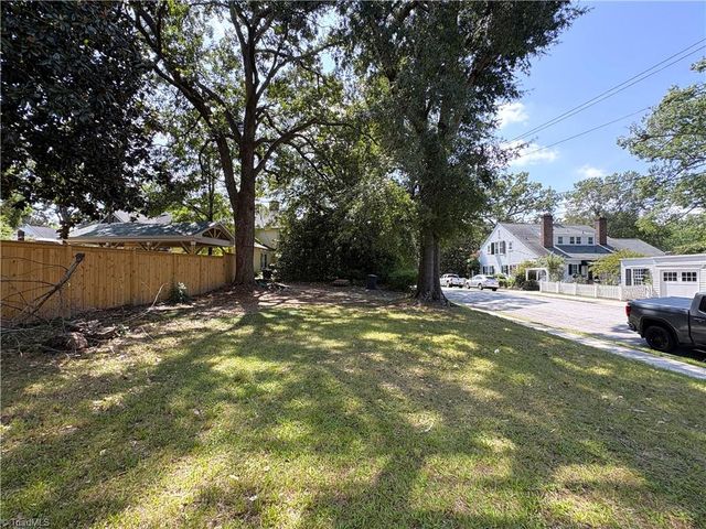202 Isabel Street, Greensboro, NC 27401