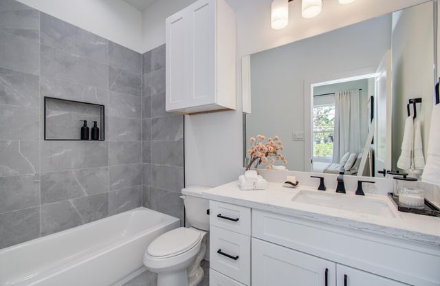 8702 Ojeman Villas Drive, Houston, TX 77055