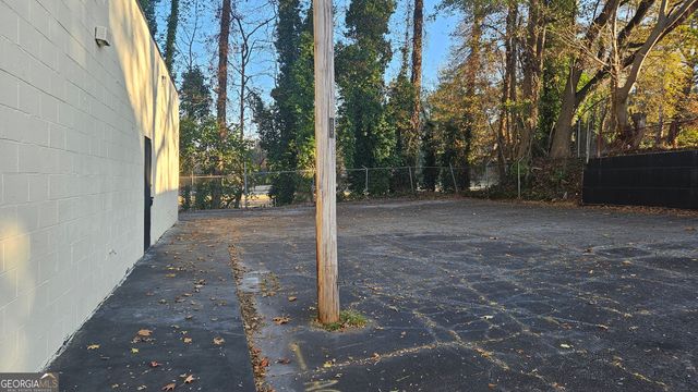 2125 Headland Drive, East Point, GA 30344