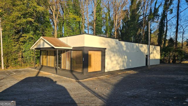 2125 Headland Drive, East Point, GA 30344