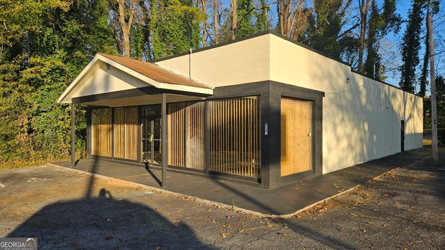 2125 Headland Drive, East Point, GA 30344