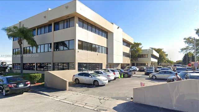 8080 W Flagler St, Miami, FL 33144