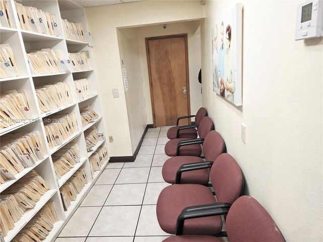 8080 W Flagler St, Miami, FL 33144