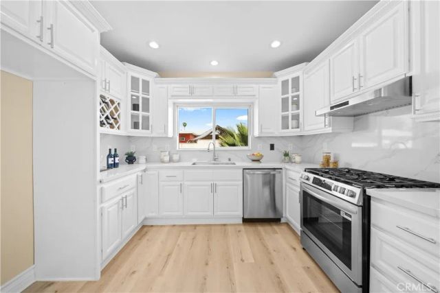 332 S Orange E, Monterey Park, CA 91755