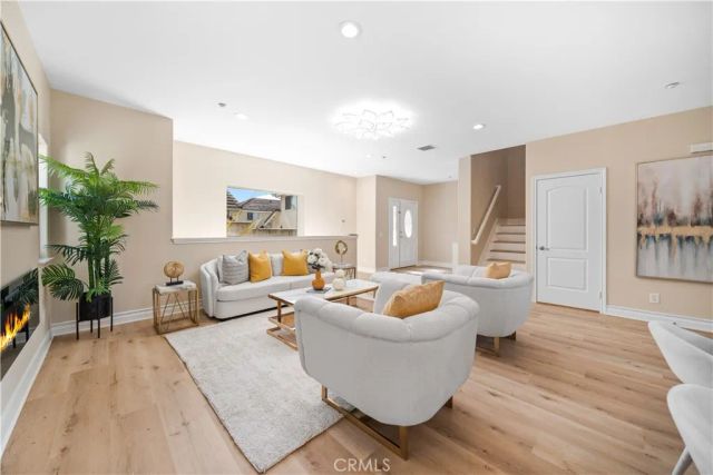 332 S Orange E, Monterey Park, CA 91755