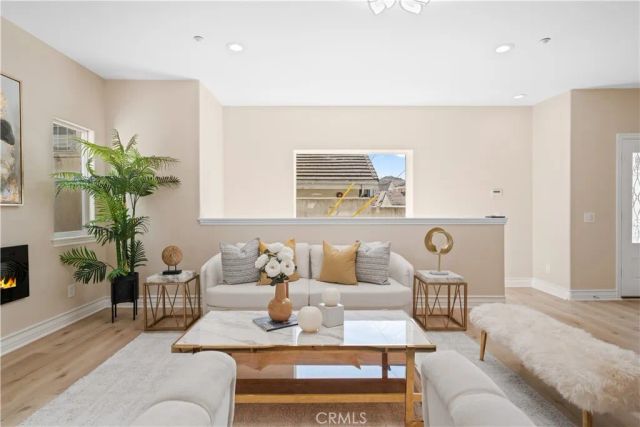 332 S Orange E, Monterey Park, CA 91755