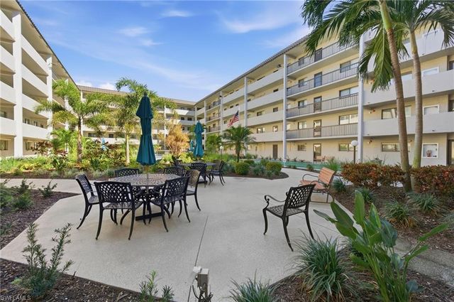 2121 Collier AVE 102, Fort Myers, FL 33901