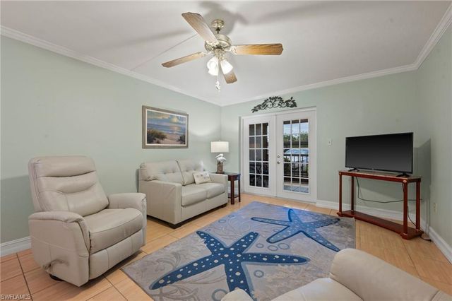 2121 Collier AVE 102, Fort Myers, FL 33901