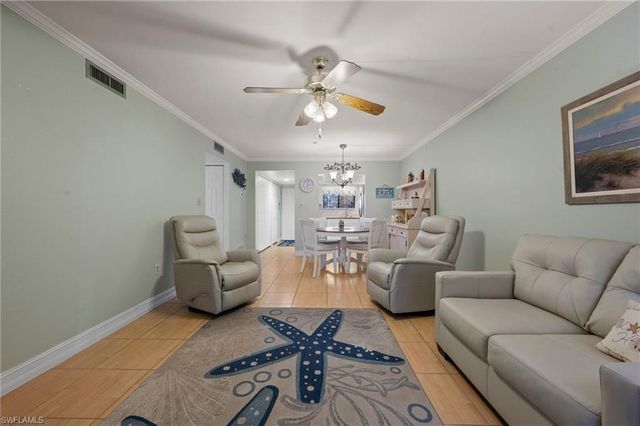 2121 Collier AVE 102, Fort Myers, FL 33901