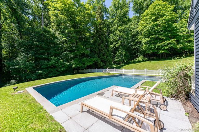 20 Waccabuc River Lane, South Salem, NY 10590