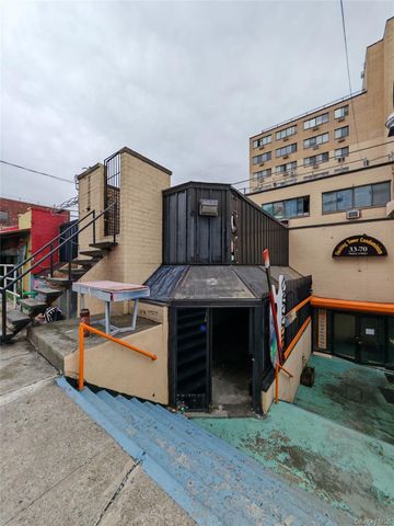 3370 Prince Street C13, Flushing, NY 11354
