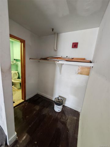 3370 Prince Street C13, Flushing, NY 11354