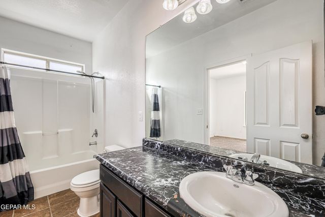 14589 FRIESIAN Trail, El Paso, TX 79938