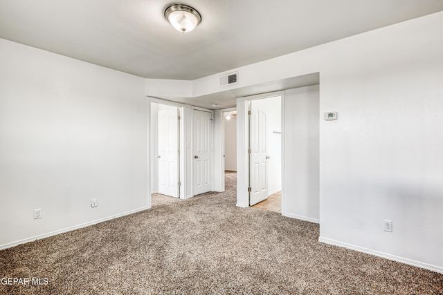 14589 FRIESIAN Trail, El Paso, TX 79938