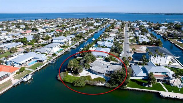 627 CONCORD LANE, Holmes Beach, FL 34217