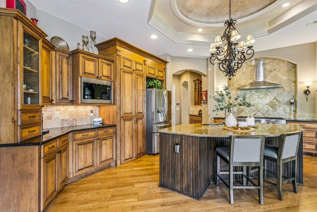 2550 N Rosemont Ct, Wichita, KS 67228