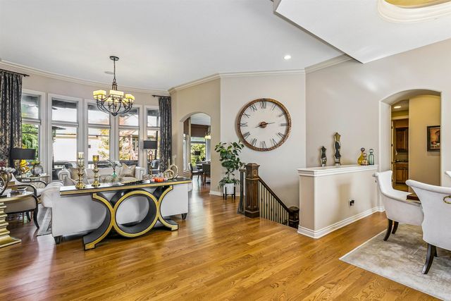 2550 N Rosemont Ct, Wichita, KS 67228