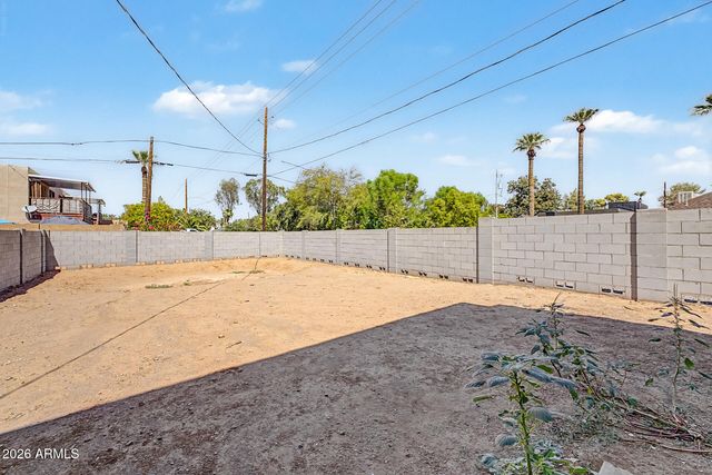 920 E PASADENA Avenue 2, Phoenix, AZ 85014