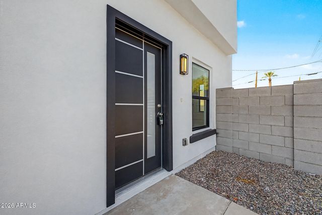 920 E PASADENA Avenue 2, Phoenix, AZ 85014