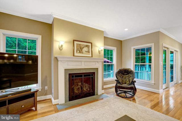 117 W GEORGE MASON RD, Falls Church, VA 22046