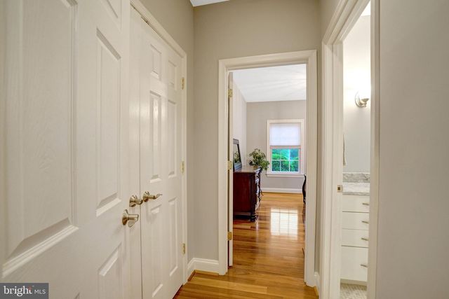117 W GEORGE MASON RD, Falls Church, VA 22046