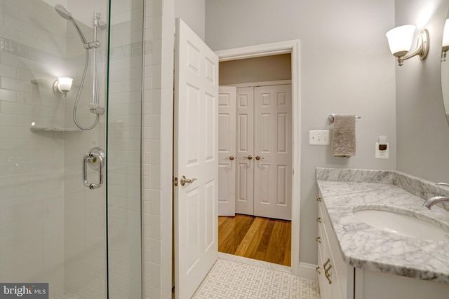 117 W GEORGE MASON RD, Falls Church, VA 22046