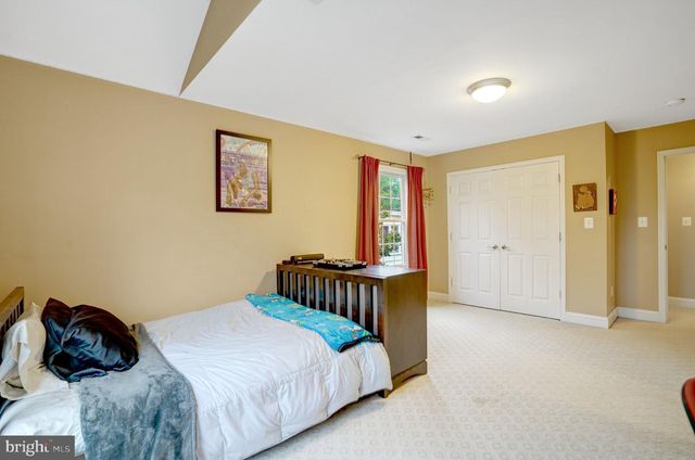 117 W GEORGE MASON RD, Falls Church, VA 22046