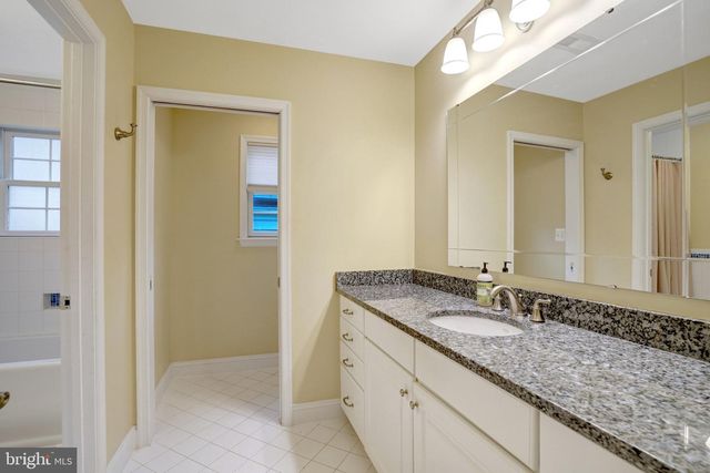 117 W GEORGE MASON RD, Falls Church, VA 22046