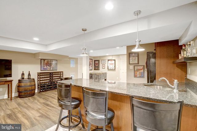 117 W GEORGE MASON RD, Falls Church, VA 22046