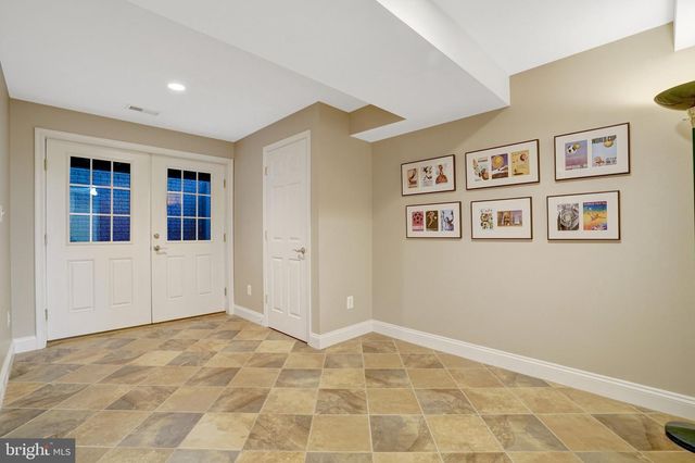 117 W GEORGE MASON RD, Falls Church, VA 22046