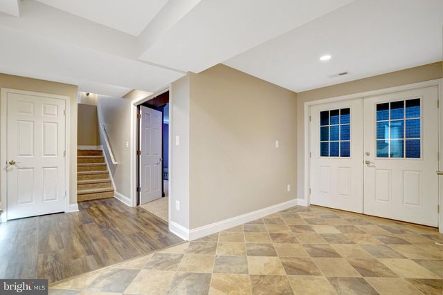 117 W GEORGE MASON RD, Falls Church, VA 22046