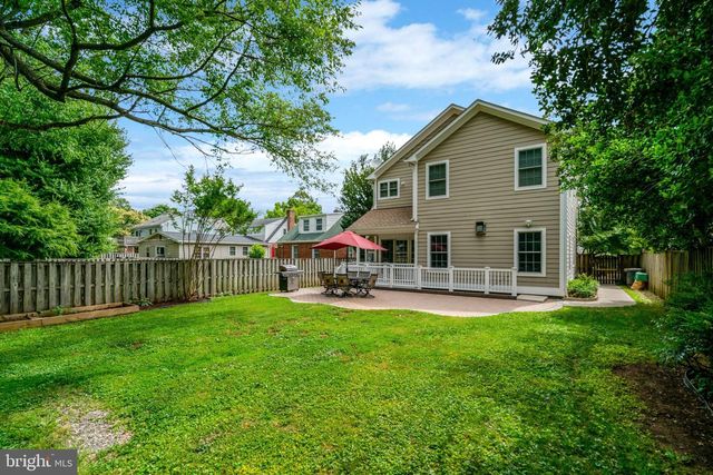 117 W GEORGE MASON RD, Falls Church, VA 22046