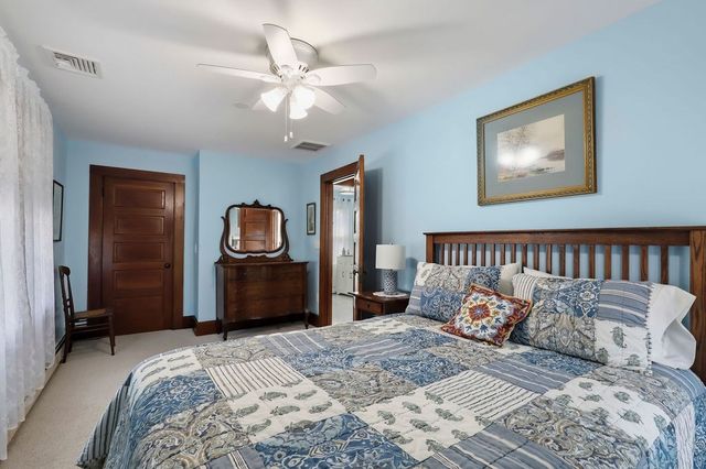 47 Nanumett St, Wareham, MA 02532