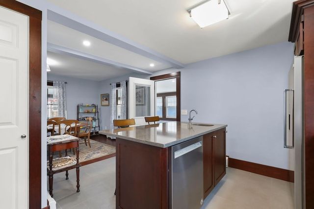 47 Nanumett St, Wareham, MA 02532