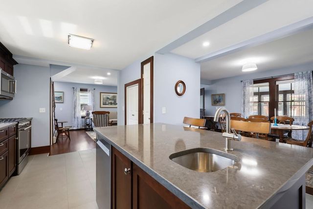 47 Nanumett St, Wareham, MA 02532