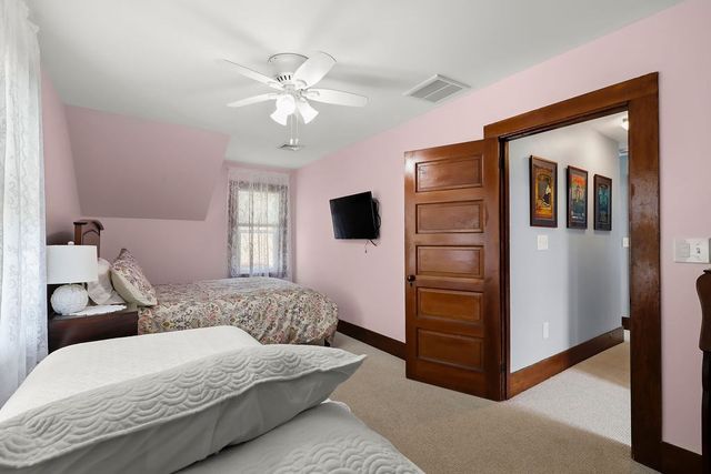 47 Nanumett St, Wareham, MA 02532