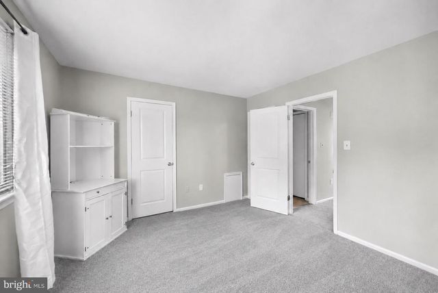 13 HOPEWELL LN, Sicklerville, NJ 08081