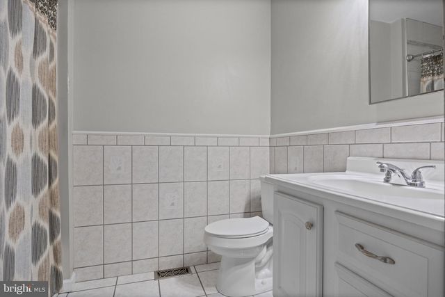 13 HOPEWELL LN, Sicklerville, NJ 08081