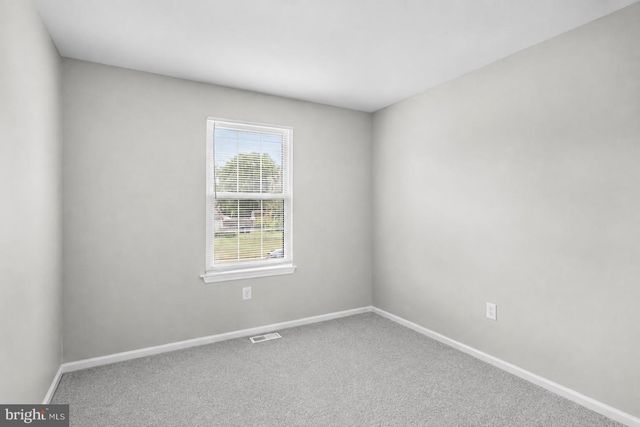 13 HOPEWELL LN, Sicklerville, NJ 08081