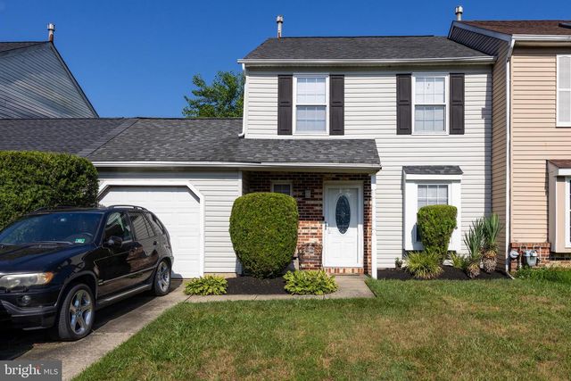 13 HOPEWELL LN, Sicklerville, NJ 08081
