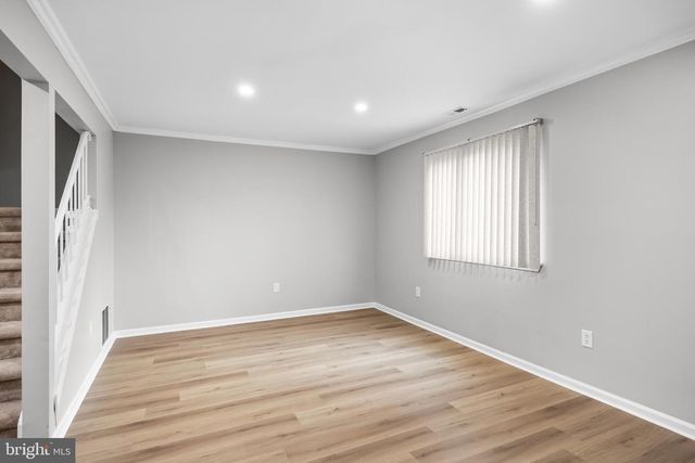 13 HOPEWELL LN, Sicklerville, NJ 08081