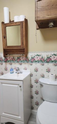 61 Newark Pompton Tpke, Riverdale Boro, NJ 07457