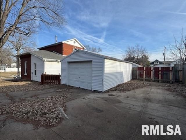 908 SPRUCE Street, Quincy, IL 62301