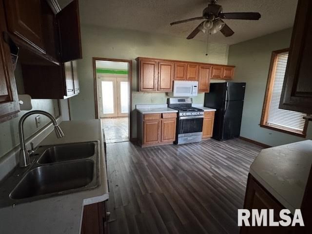 908 SPRUCE Street, Quincy, IL 62301